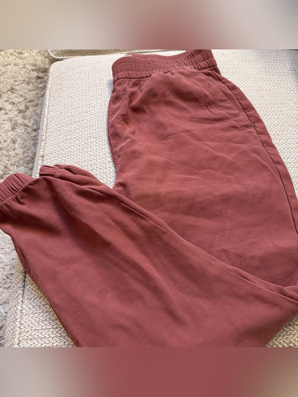 Women’s Pants Subcategory Identification